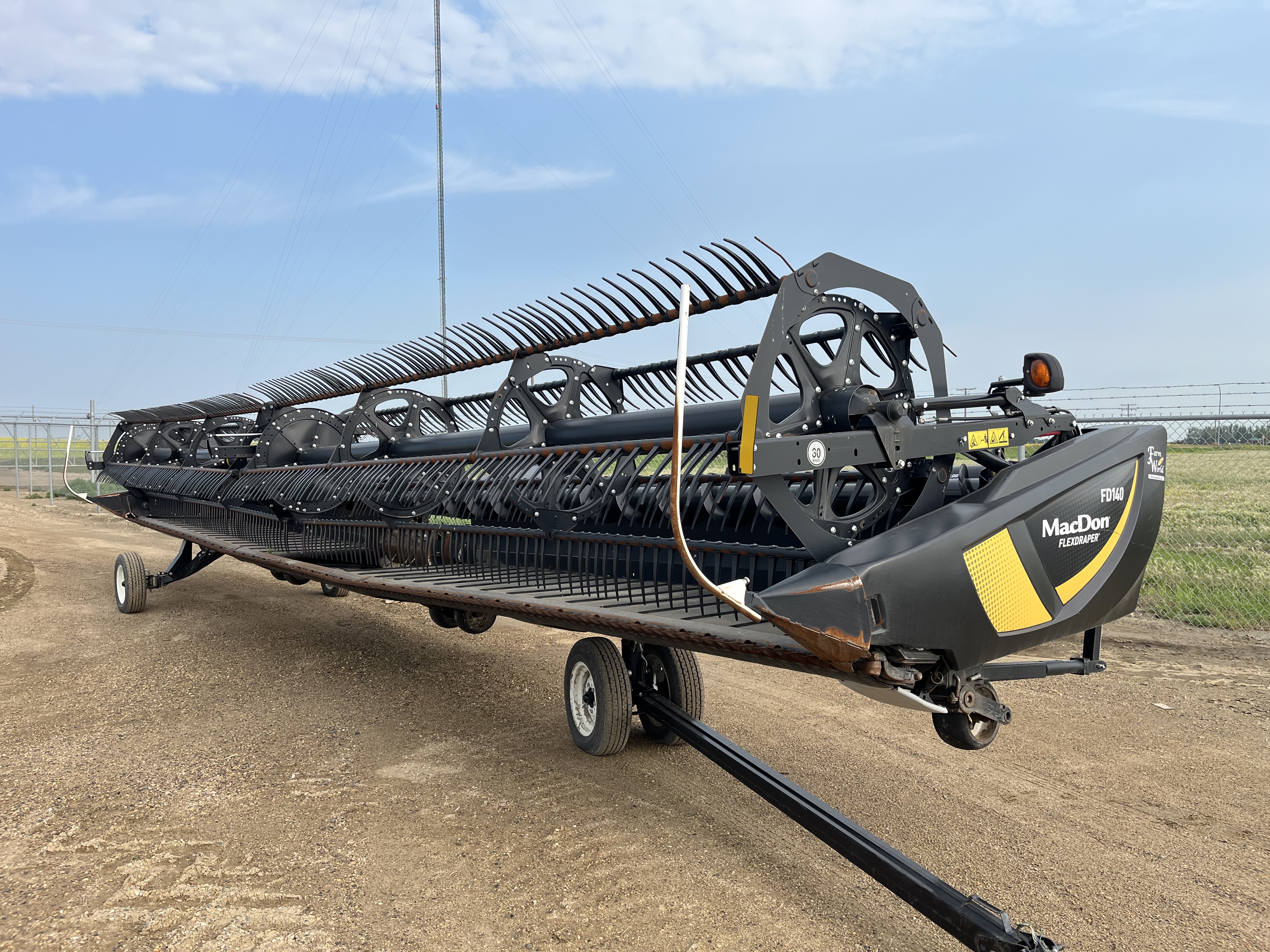 2022 MacDon FD140 DK CNH-21 Header Draper Flex