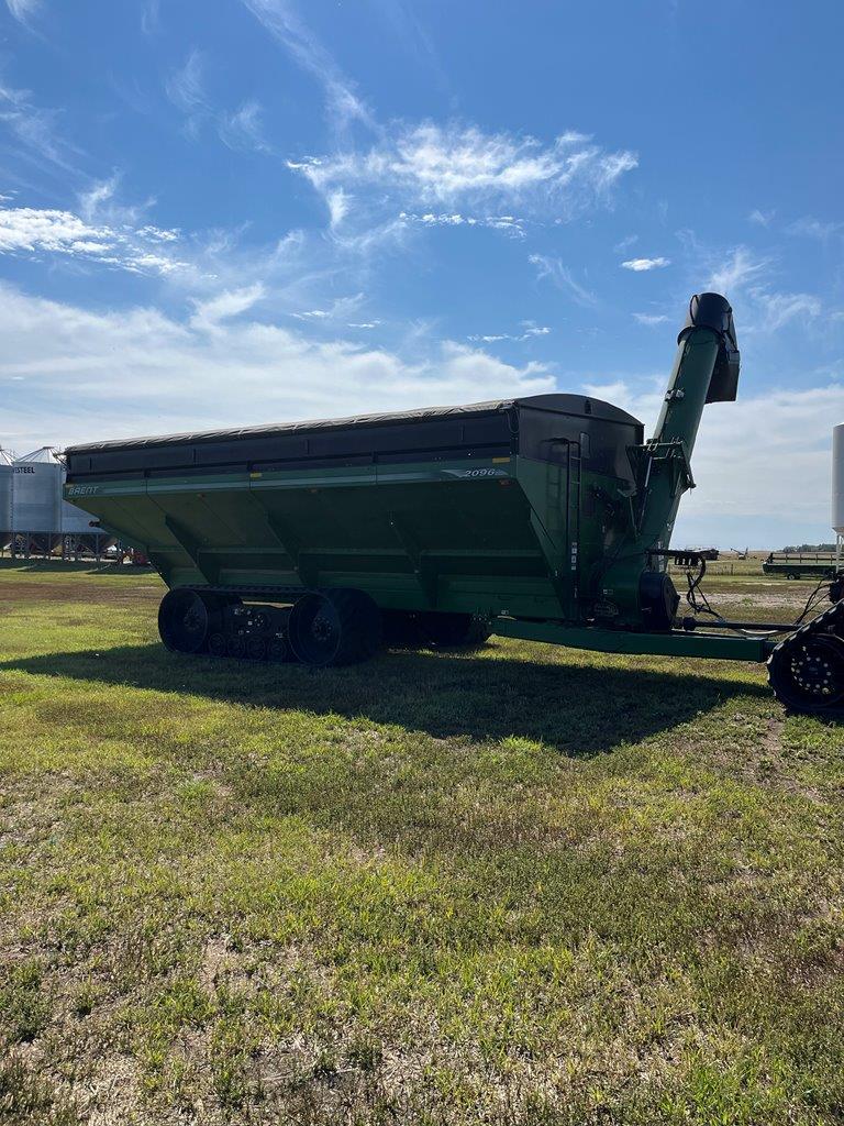 2013 Brent 2096 Grain Cart