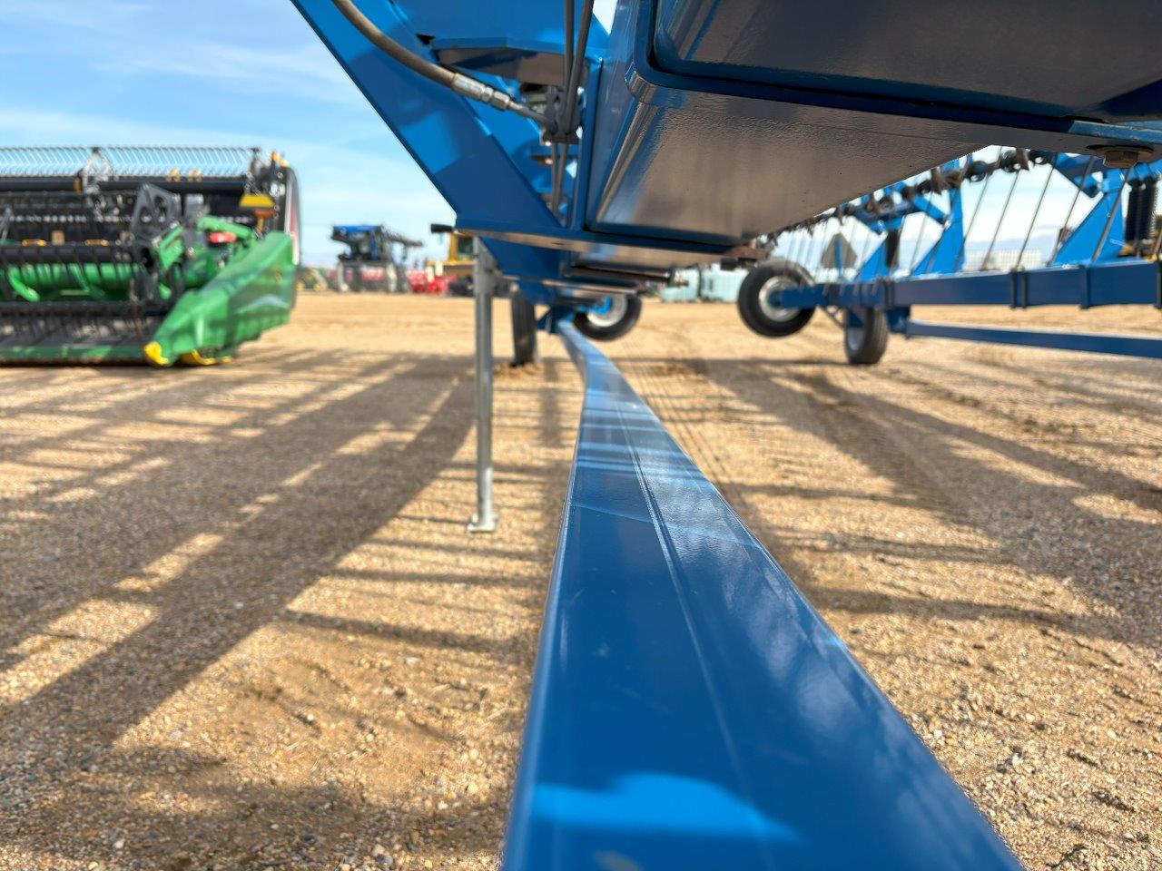 2014 Brandt Contour Commander 7000 - 70' Harrow Heavy