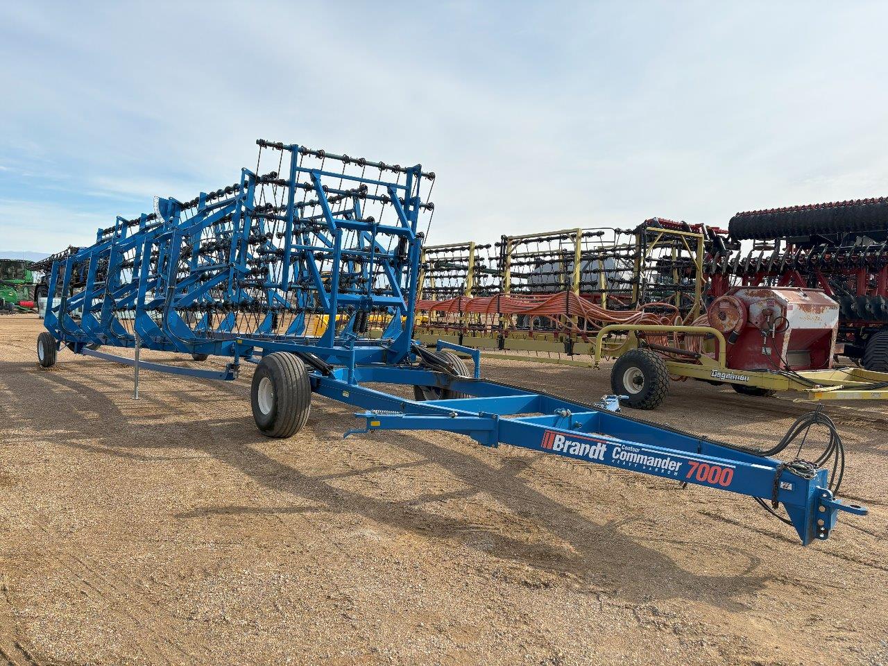 2014 Brandt Contour Commander 7000 - 70' Harrow Heavy