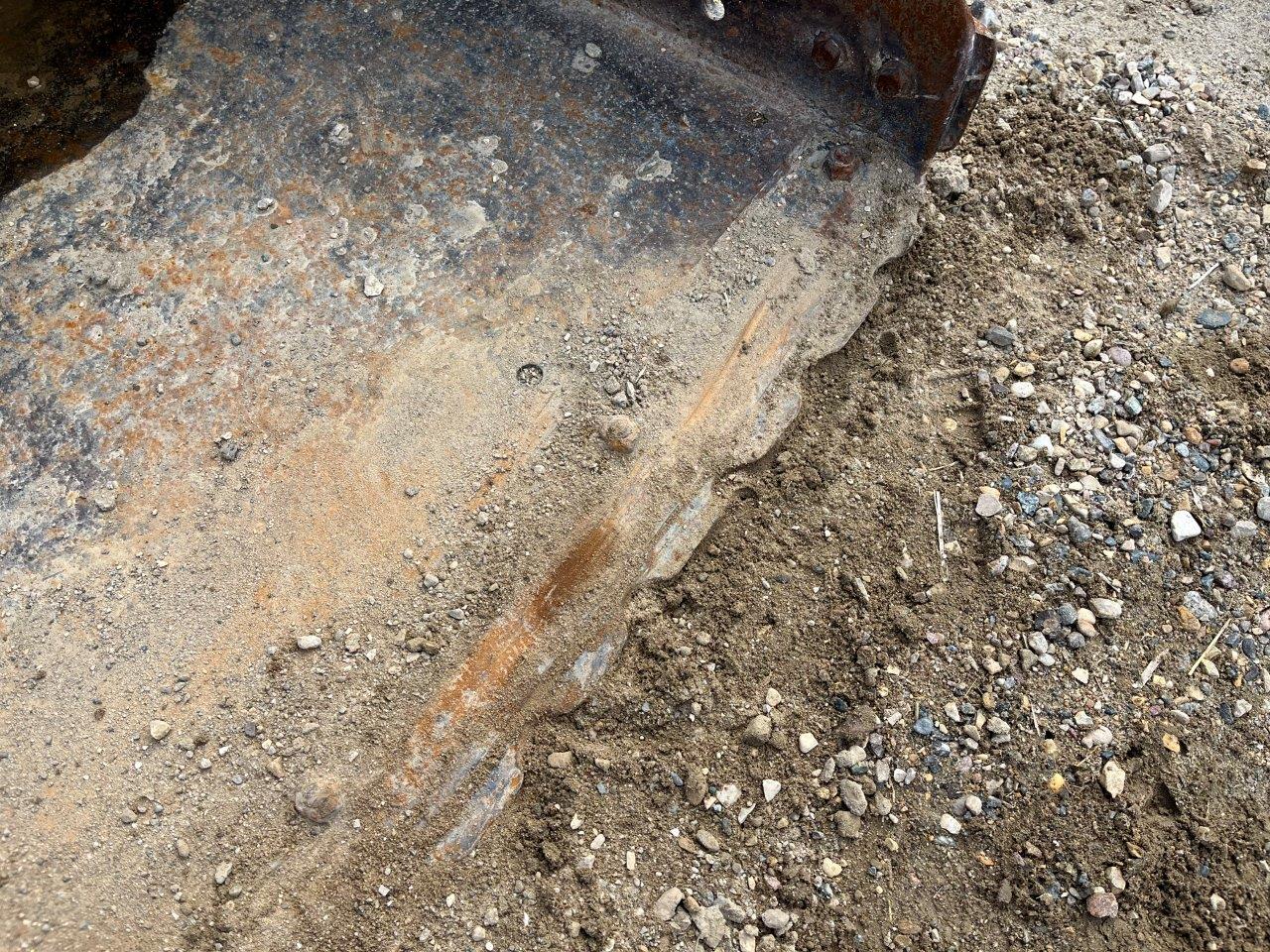 Bobcat 80" HD C/I 6726344 S/S Bucket
