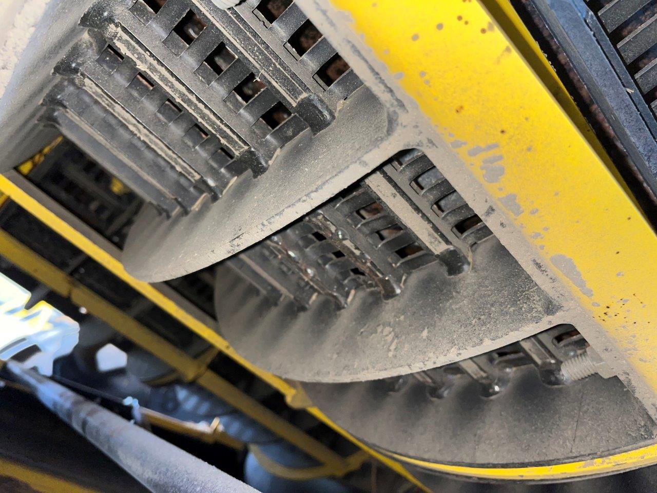 2023 New Holland CR9.90 Combine