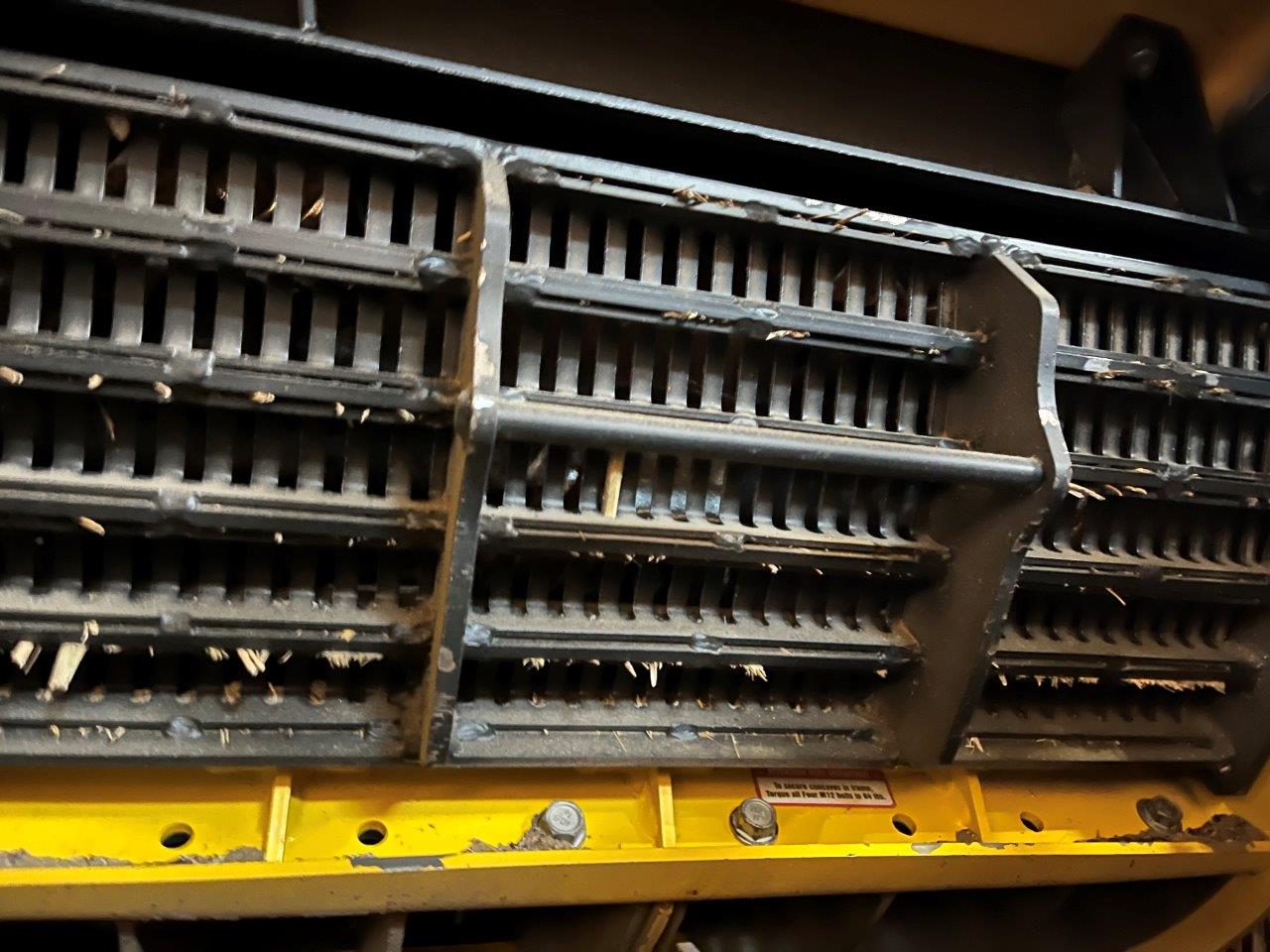 2023 New Holland CR9.90 Combine