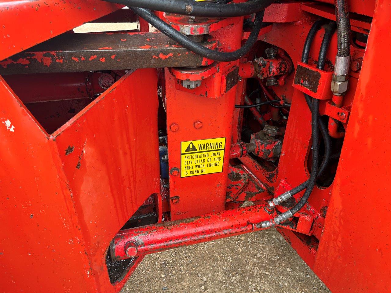 1982 Versatile 835 Tractor