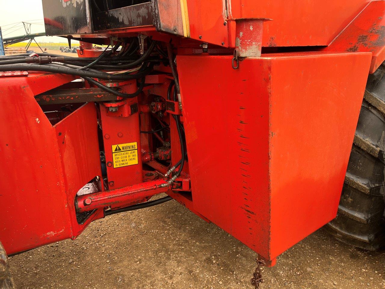 1982 Versatile 835 Tractor