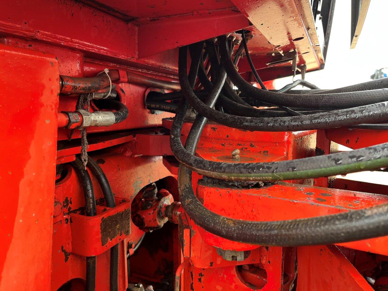 1982 Versatile 835 Tractor