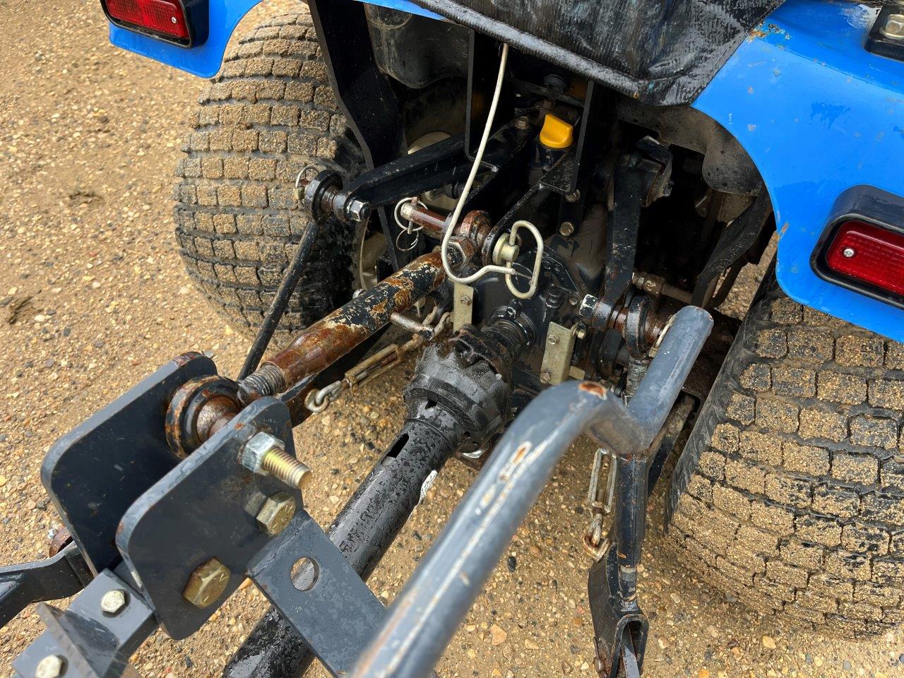 2008 New Holland T1030 w/ Buhler Allied 5010 Snowblower Tractor