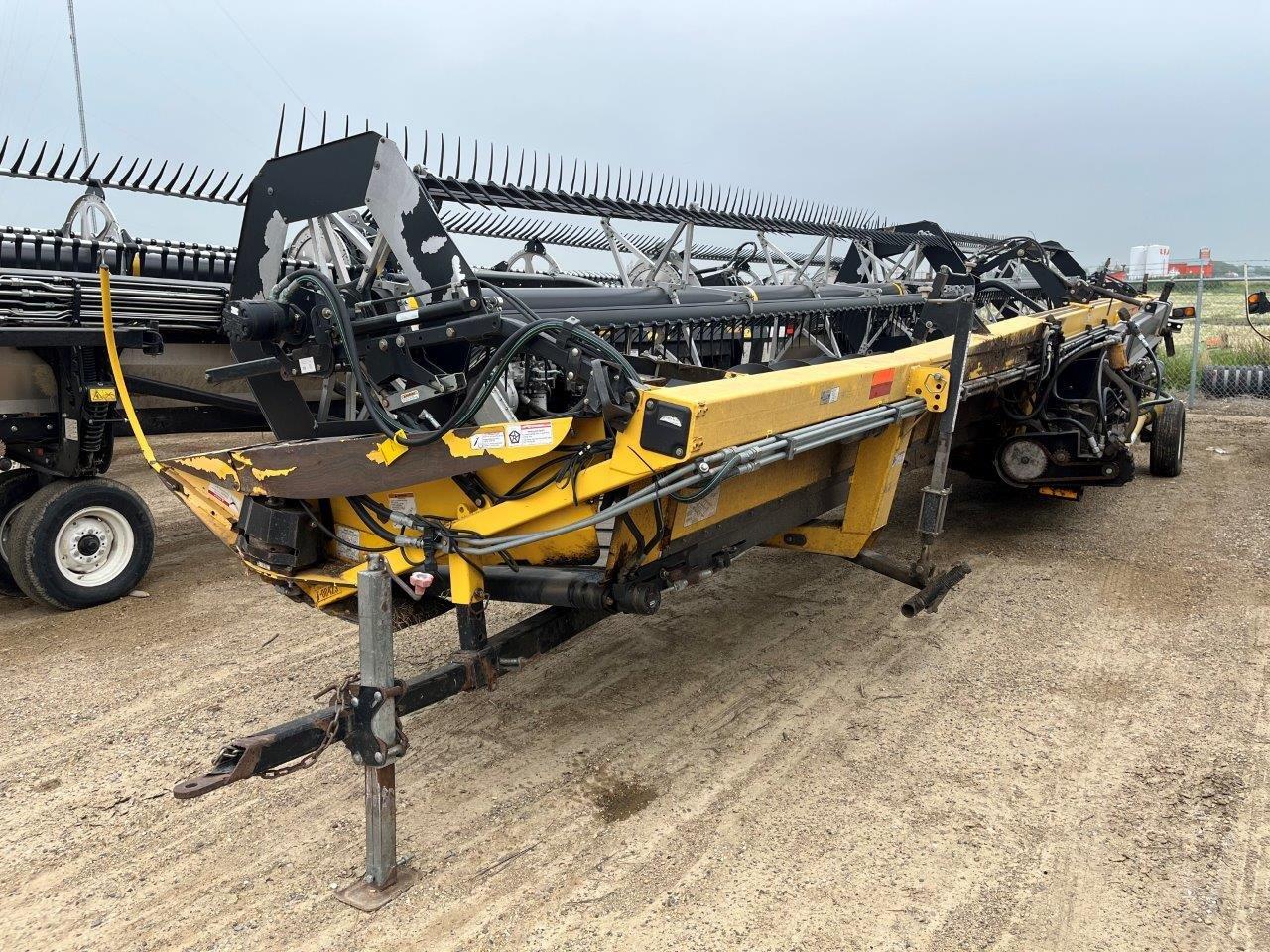 2010 New Holland 94C-40 Header Draper