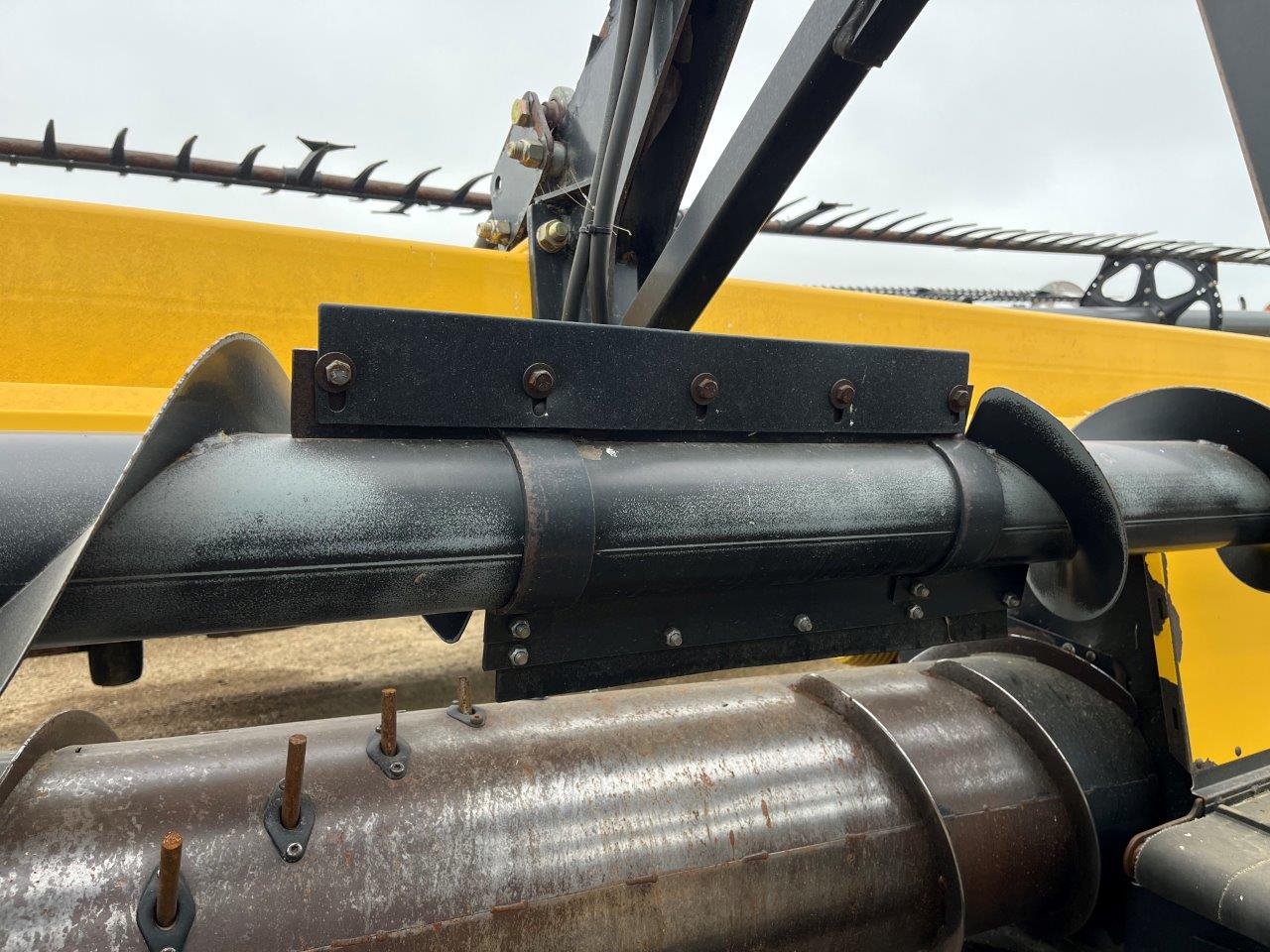 2010 New Holland 94C-40 Header Draper