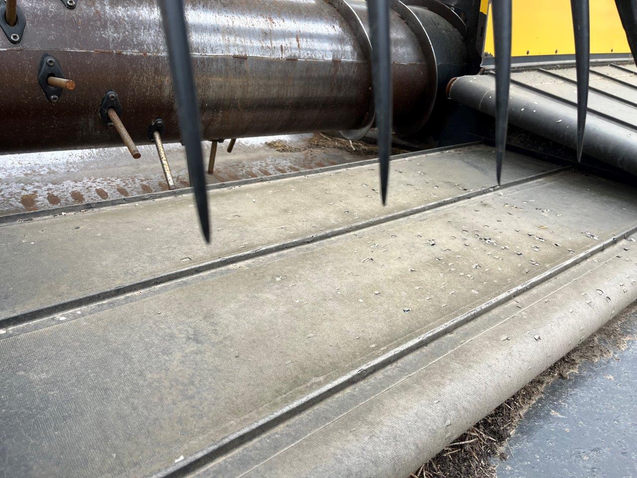 2010 New Holland 94C-40 Header Draper