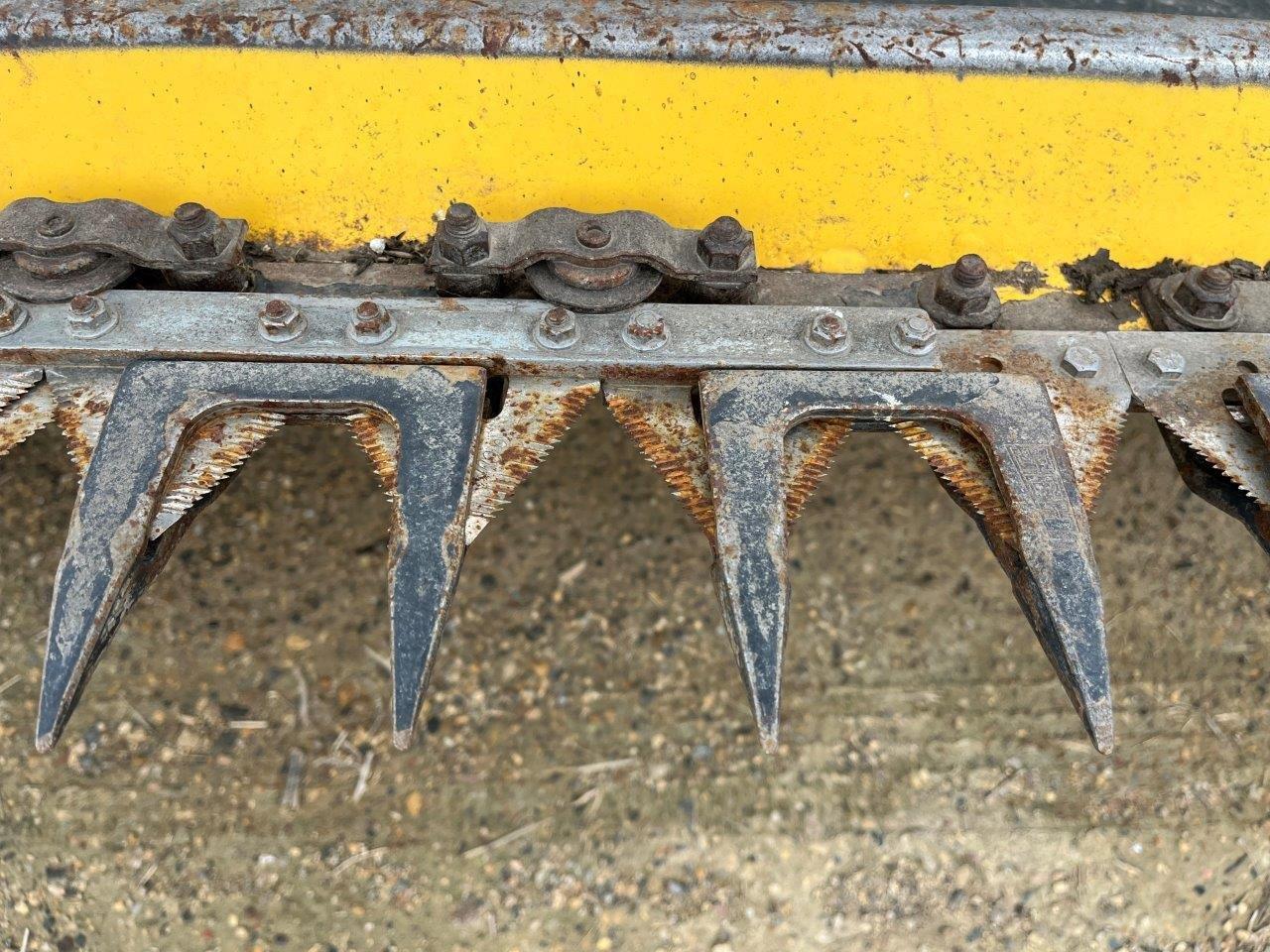 2010 New Holland 94C-40 Header Draper