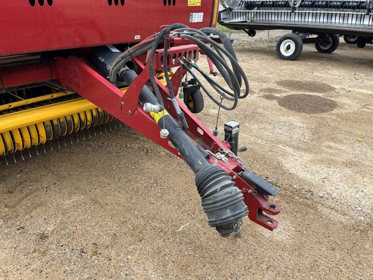 2021 New Holland RB560 SC PLUS Baler/Round