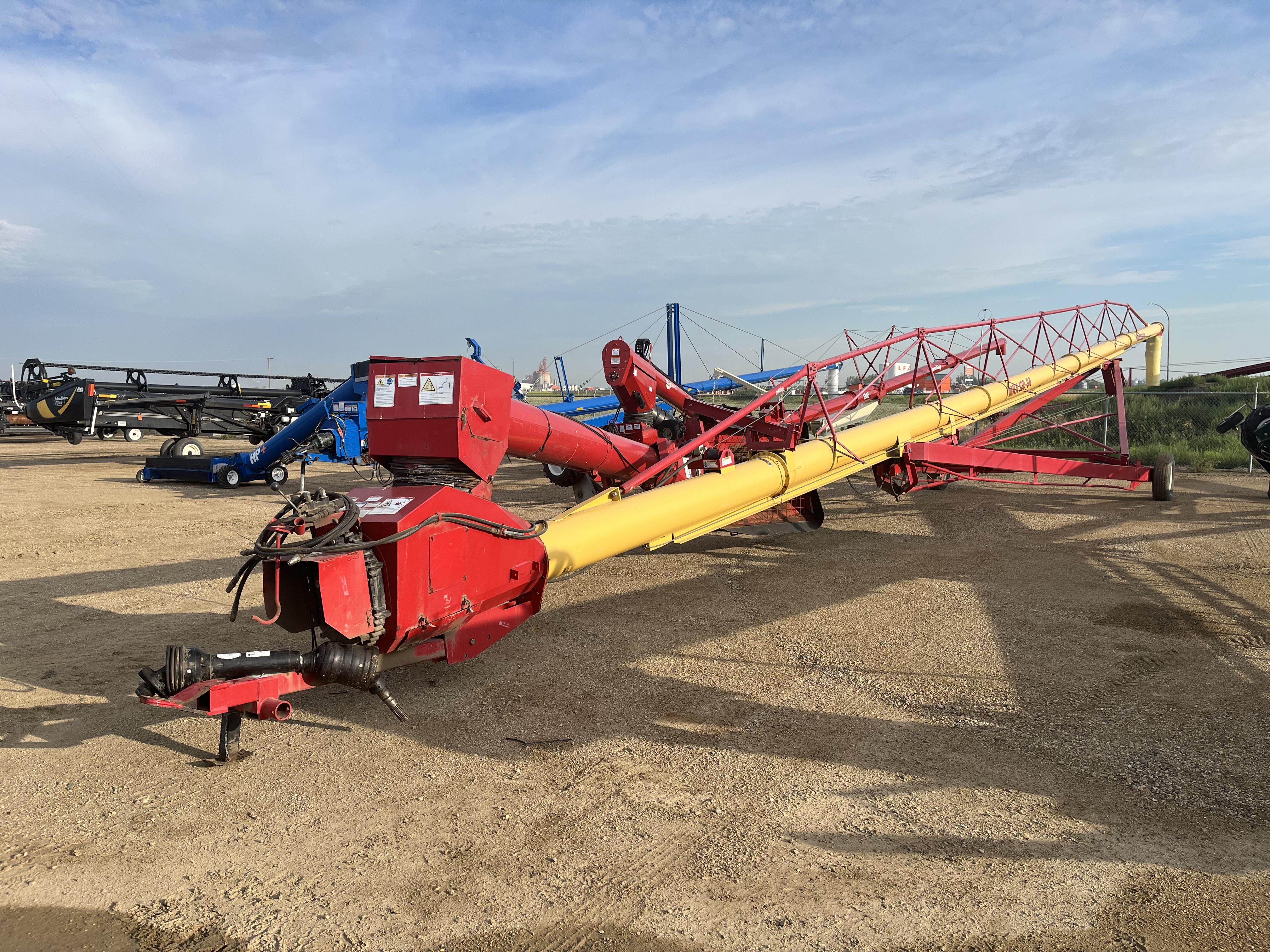 2015 Westfield MKX130-94 Grain Auger
