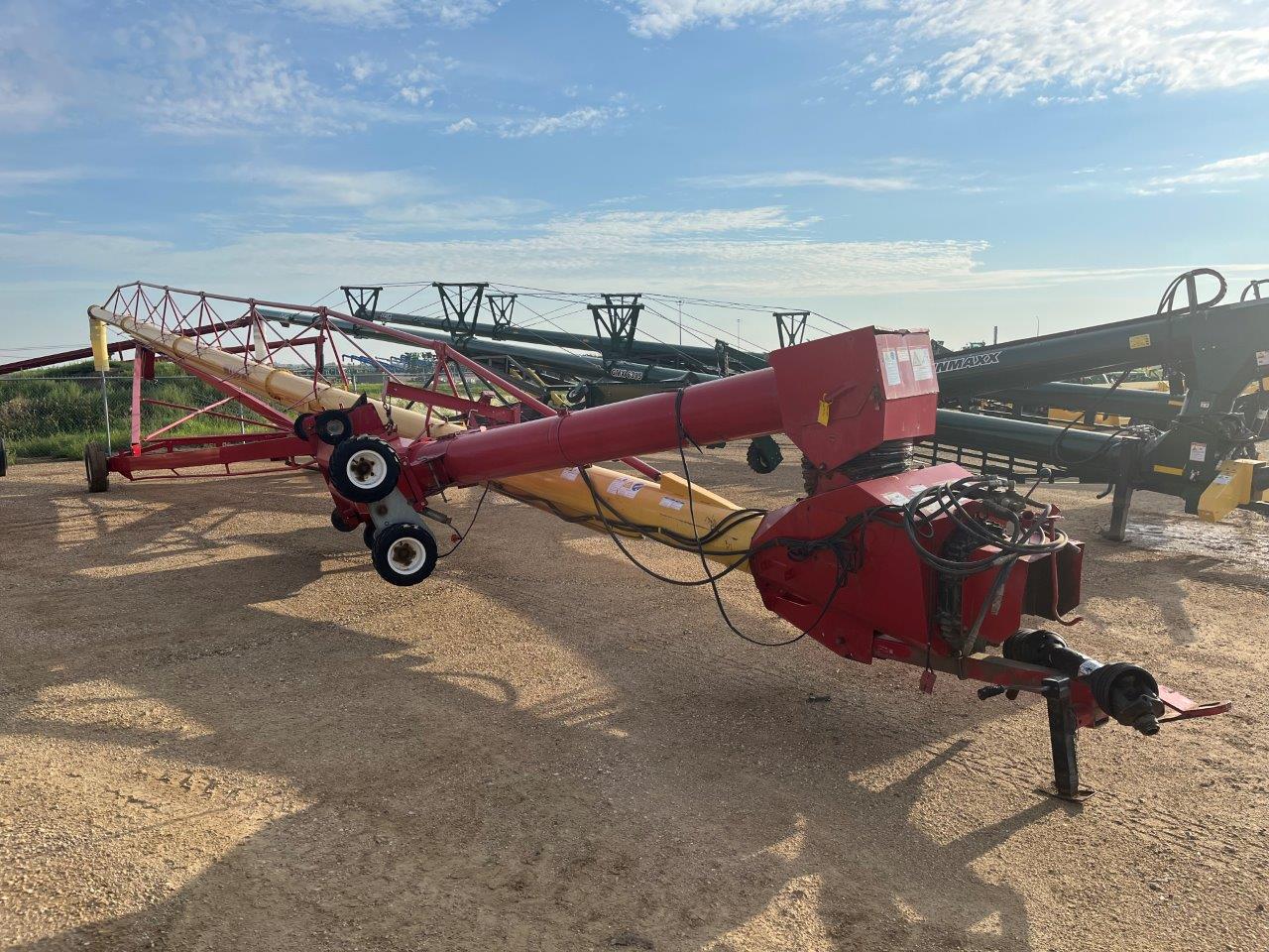 2015 Westfield MKX130-94 Grain Auger