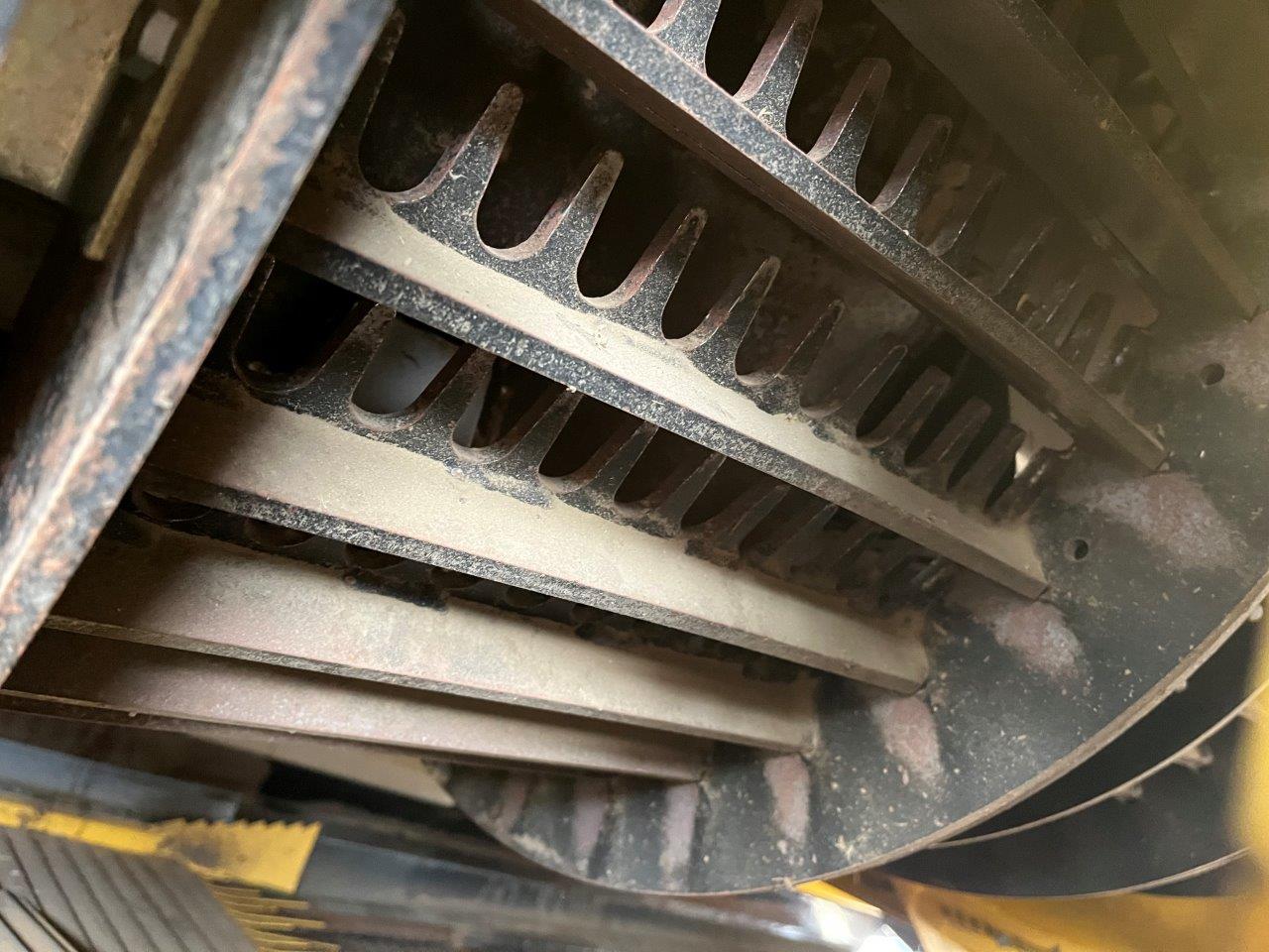 2021 New Holland CR8.90 Combine