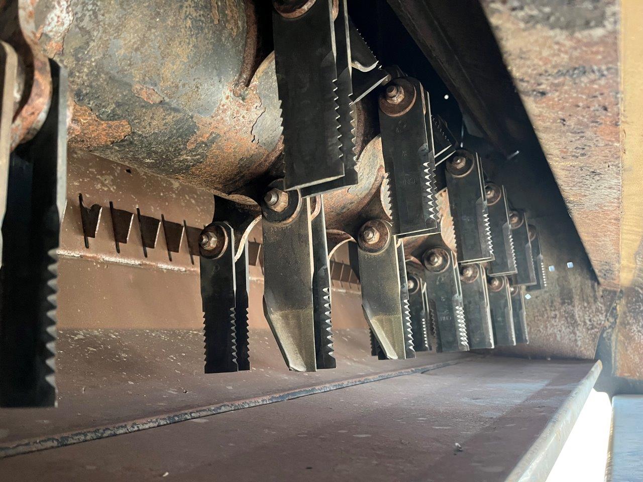 2021 New Holland CR8.90 Combine