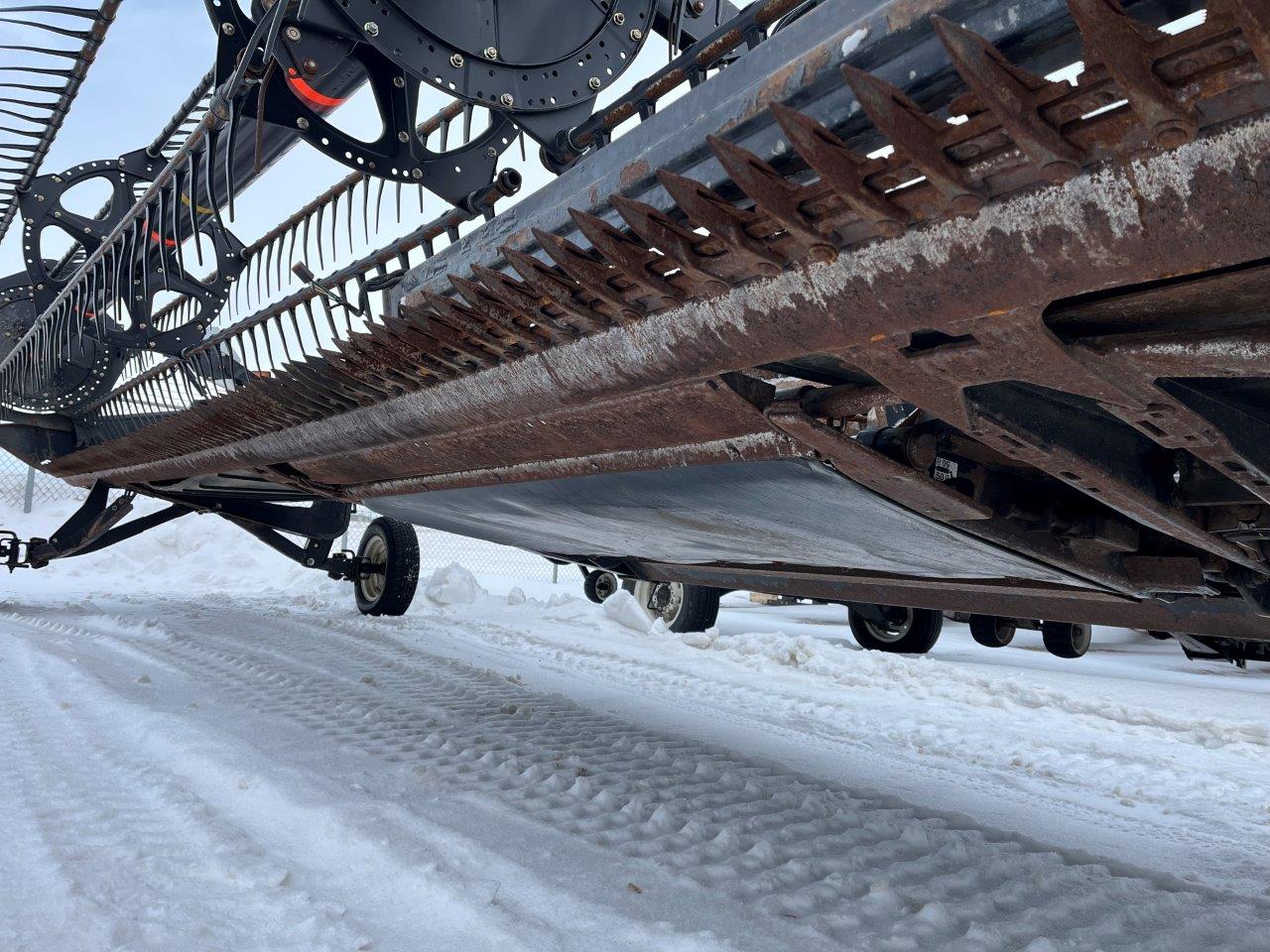 2009 MacDon D60-40 SK CNH-6 Header Draper