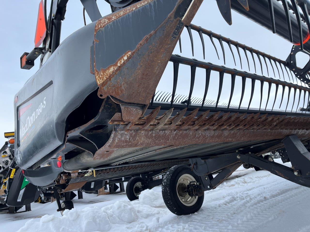 2009 MacDon D60-40 SK CNH-6 Header Draper