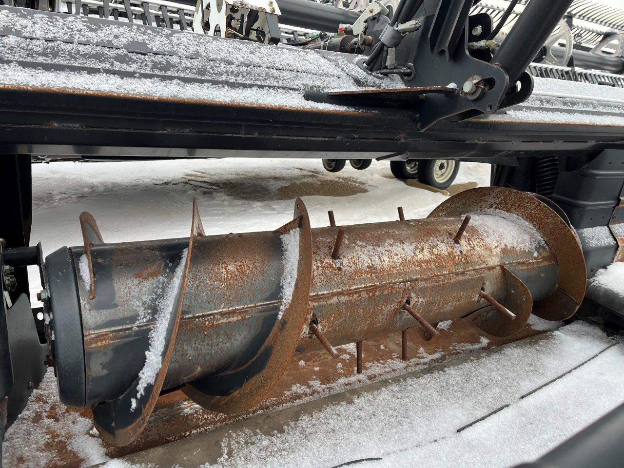 2009 MacDon D60-40 SK CNH-6 Header Draper