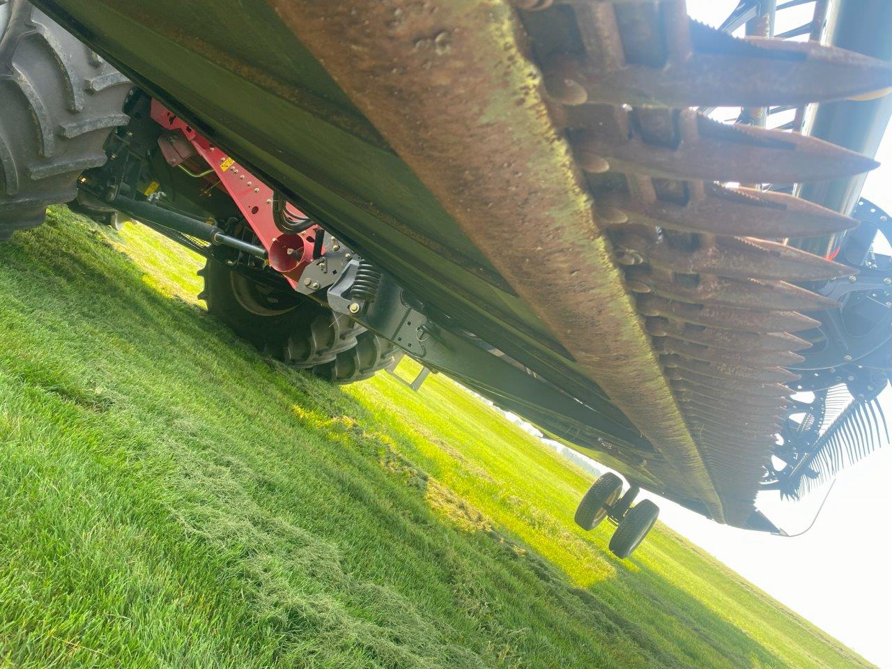 2009 MacDon D60-40 SK CNH-6 Header Draper