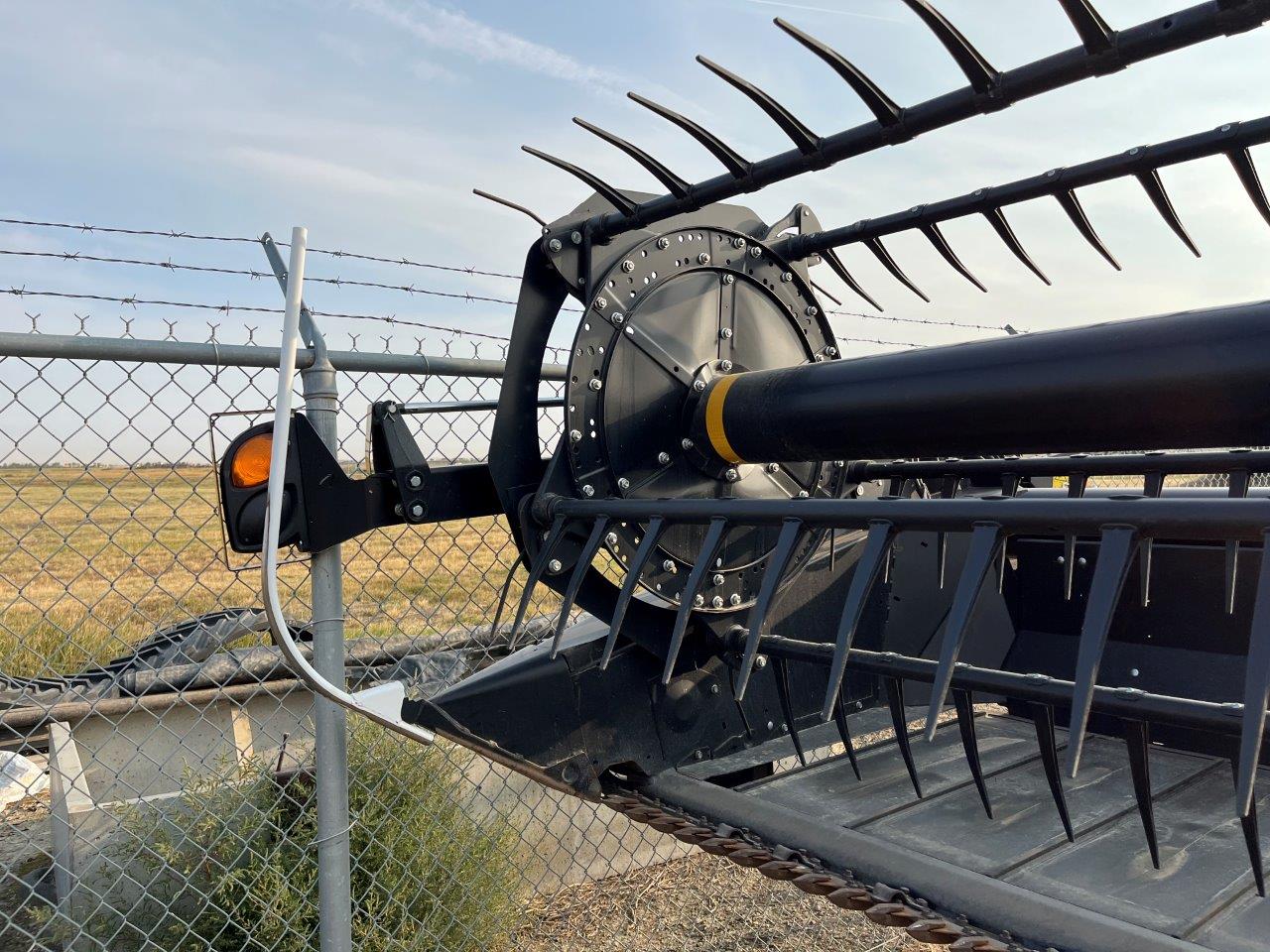 2018 MacDon FD75-45 DK CNH-21 Header Draper Flex