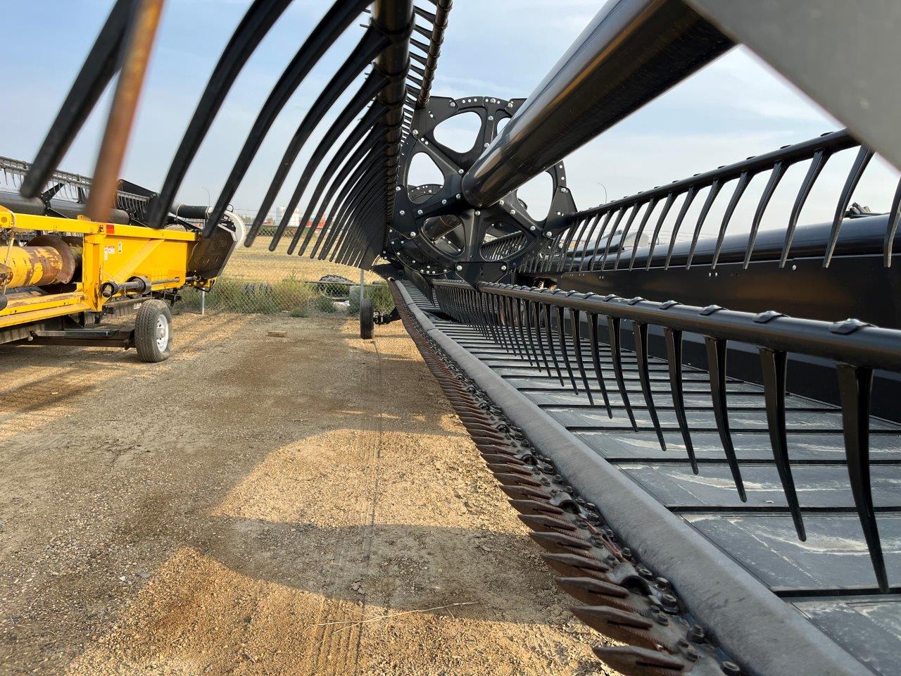 2018 MacDon FD75-45 DK CNH-21 Header Draper Flex