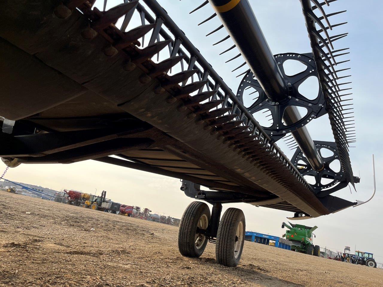 2018 MacDon FD75-45 DK CNH-21 Header Draper Flex