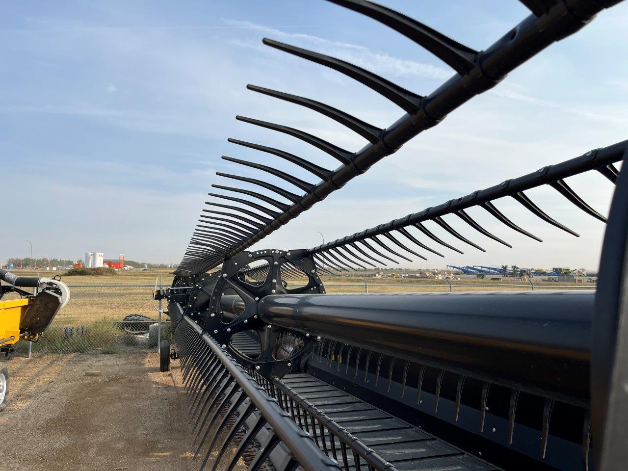 2018 MacDon FD75-45 DK CNH-21 Header Draper Flex