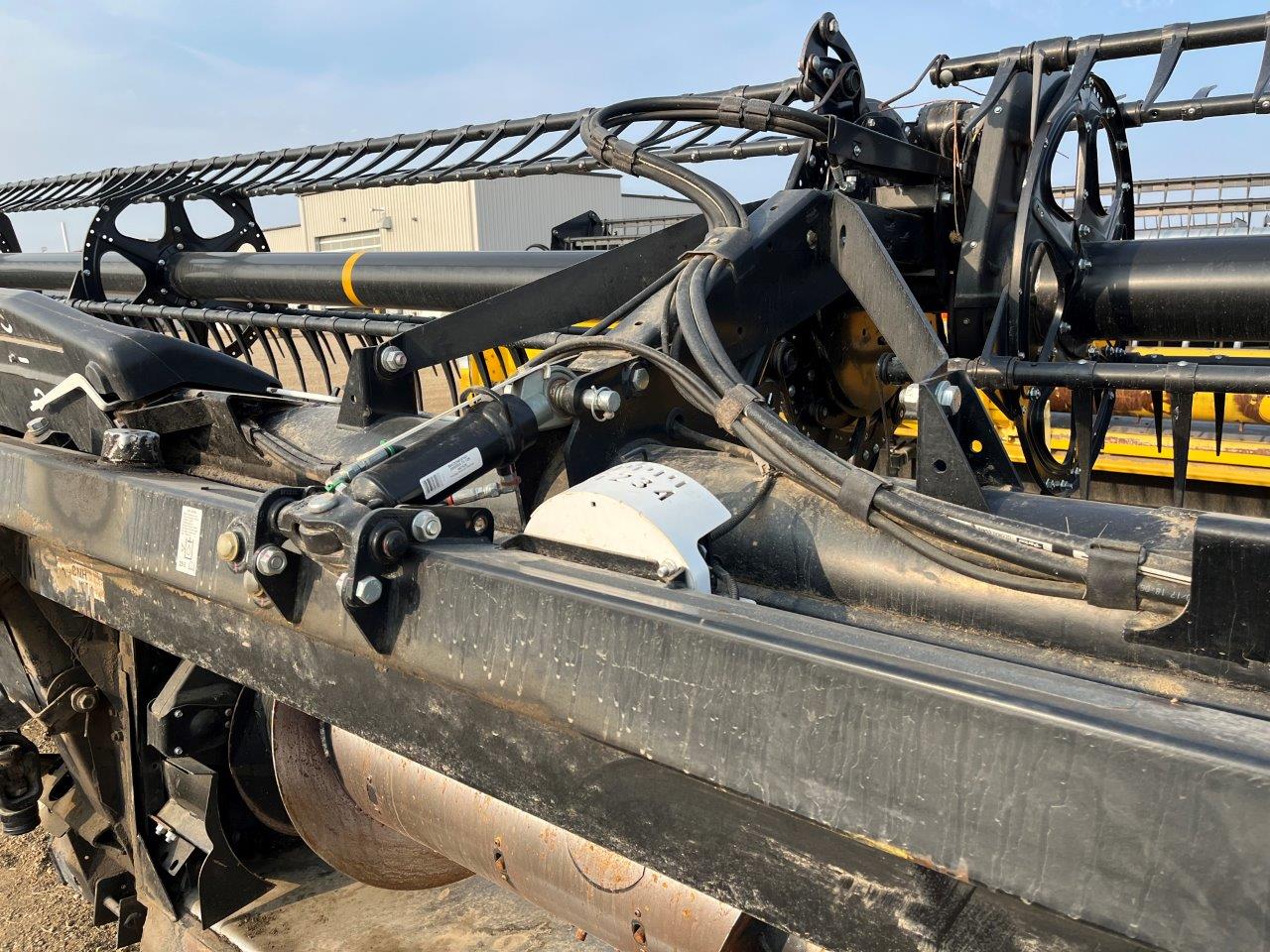 2018 MacDon FD75-45 DK CNH-21 Header Draper Flex