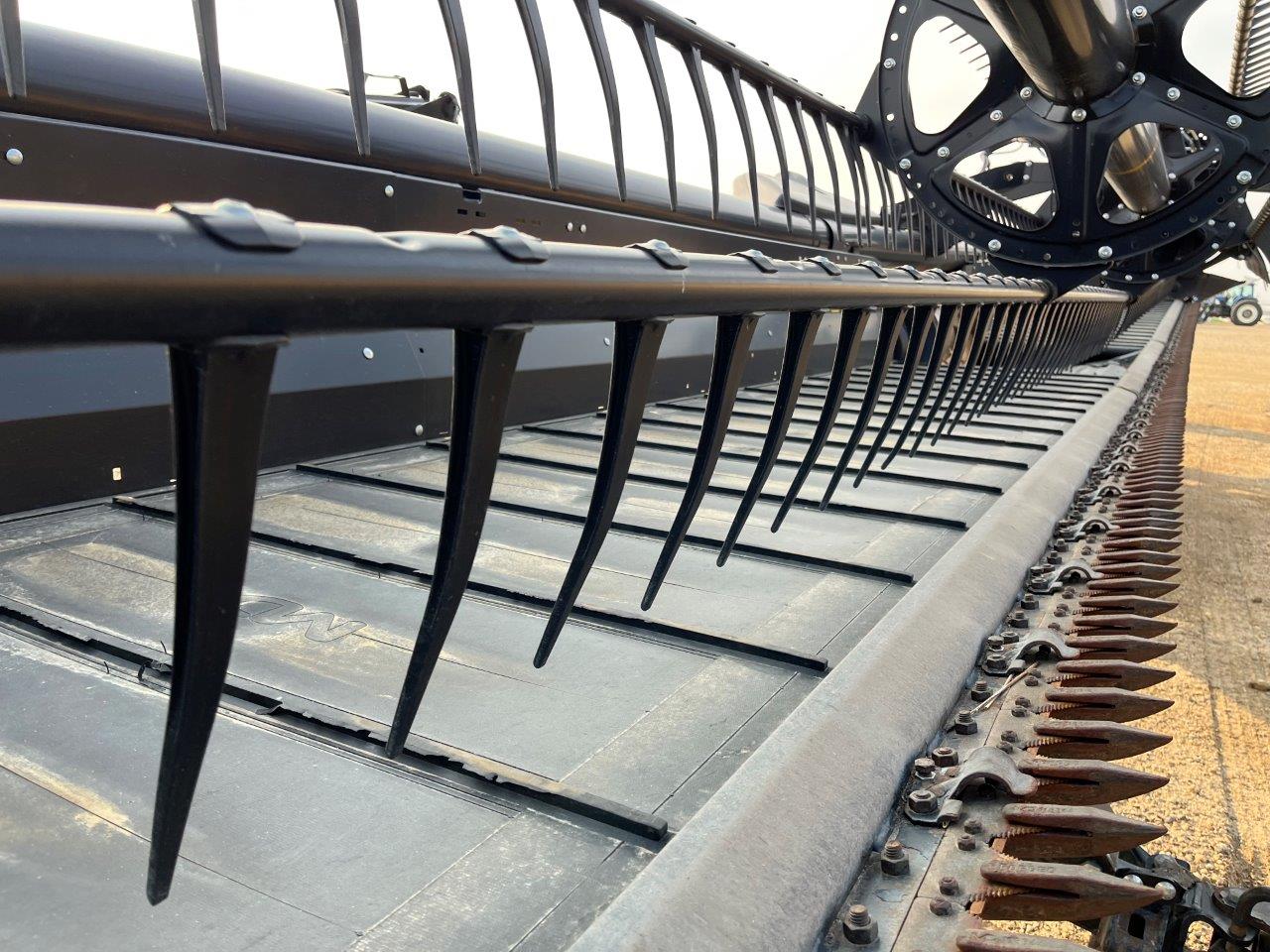 2018 MacDon FD75-45 DK CNH-21 Header Draper Flex