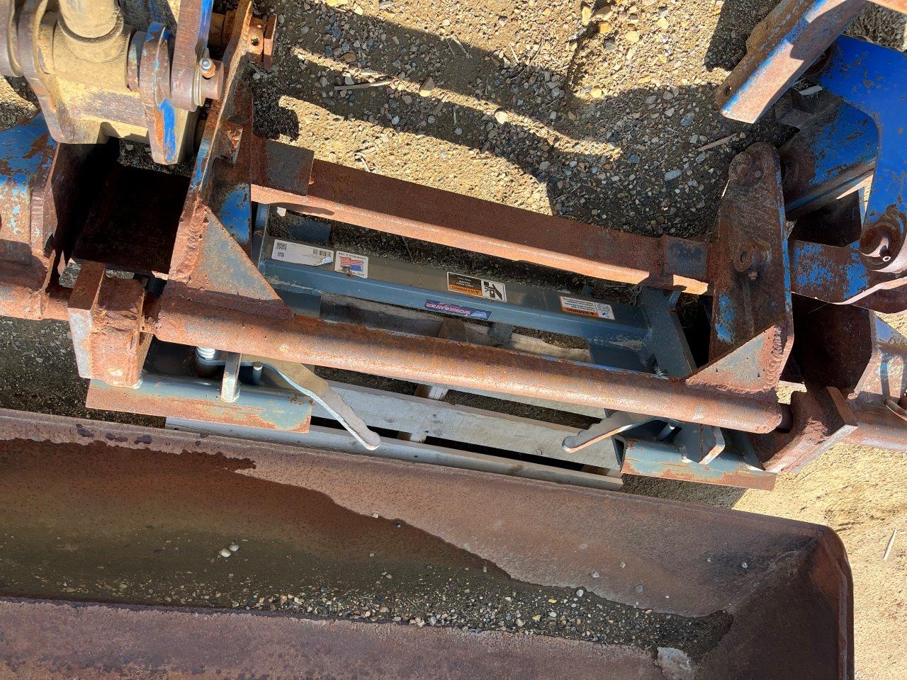 2001 New Holland 72LA Tractor Loader