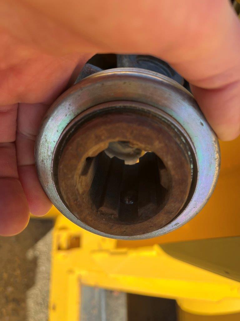 2013 New Holland 790CP-15 Header Combine