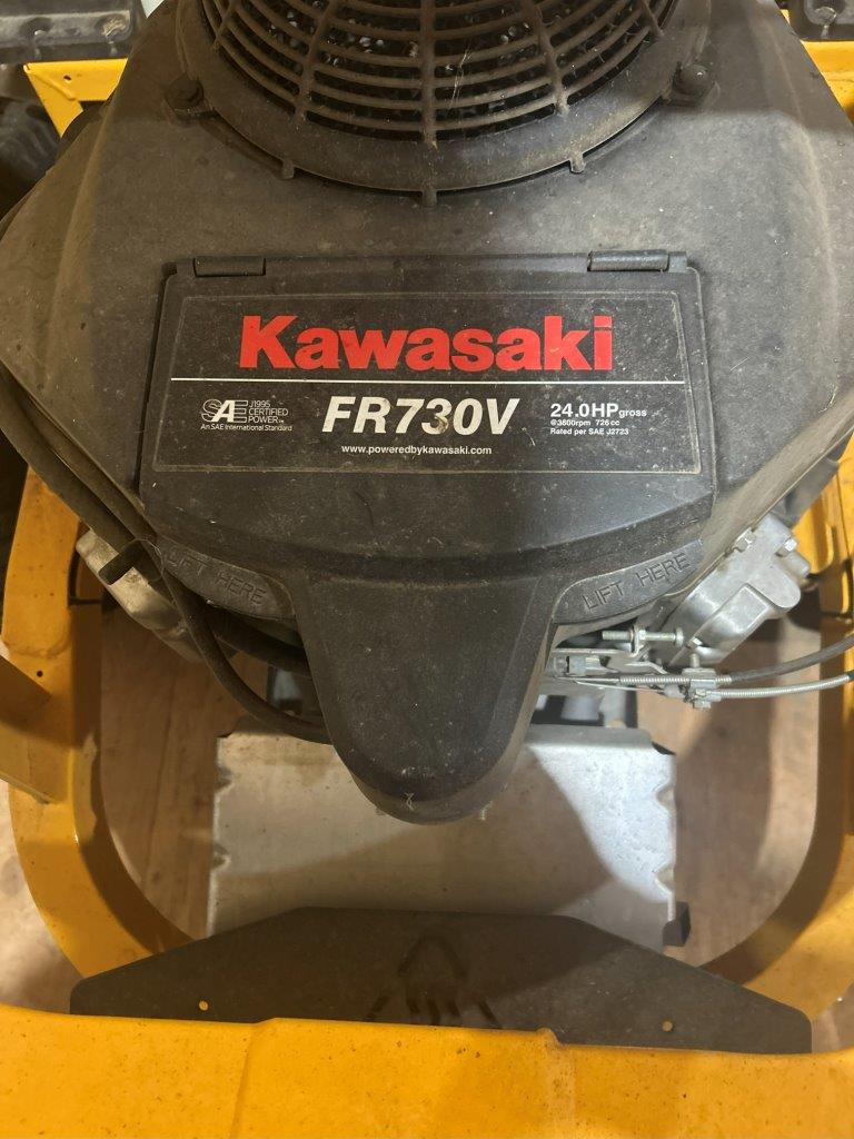 2023 Cub Cadet ZT2 60 Ultima Mower/Zero Turn