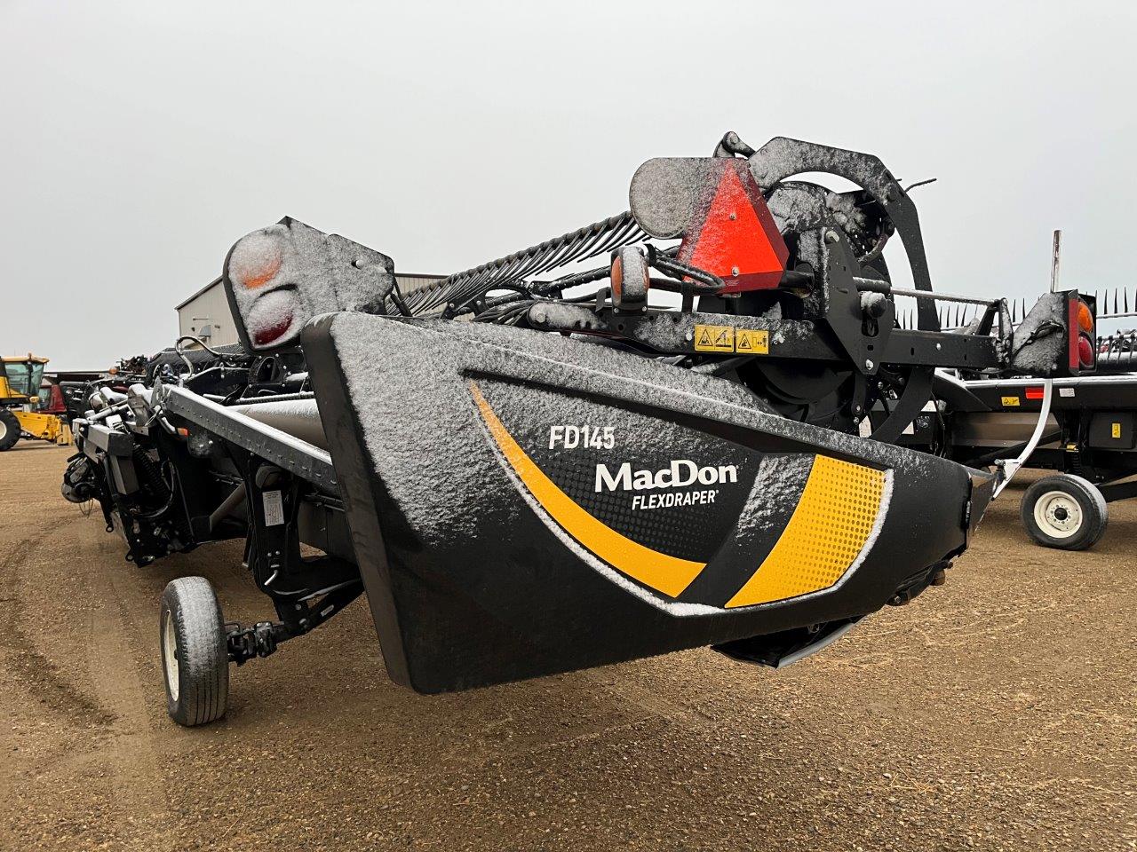 2021 MacDon FD145 DK JD-21 Header Draper Flex