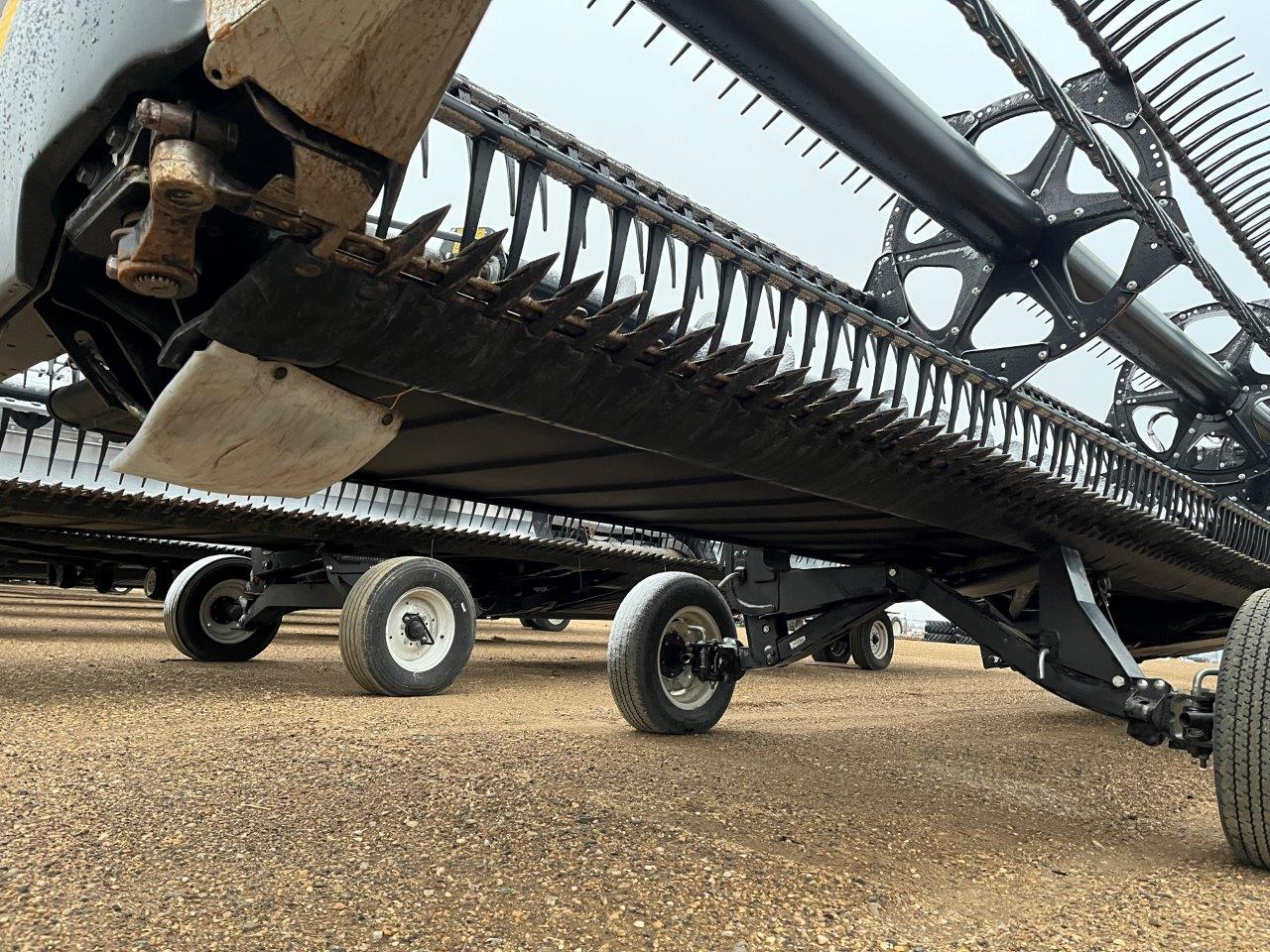 2021 MacDon FD145 DK JD-21 Header Draper Flex