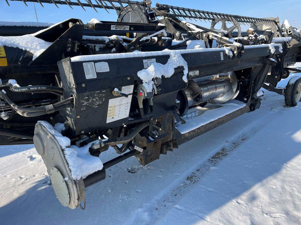 2016 MacDon FD75-35 SK CNH-21 Header Combine