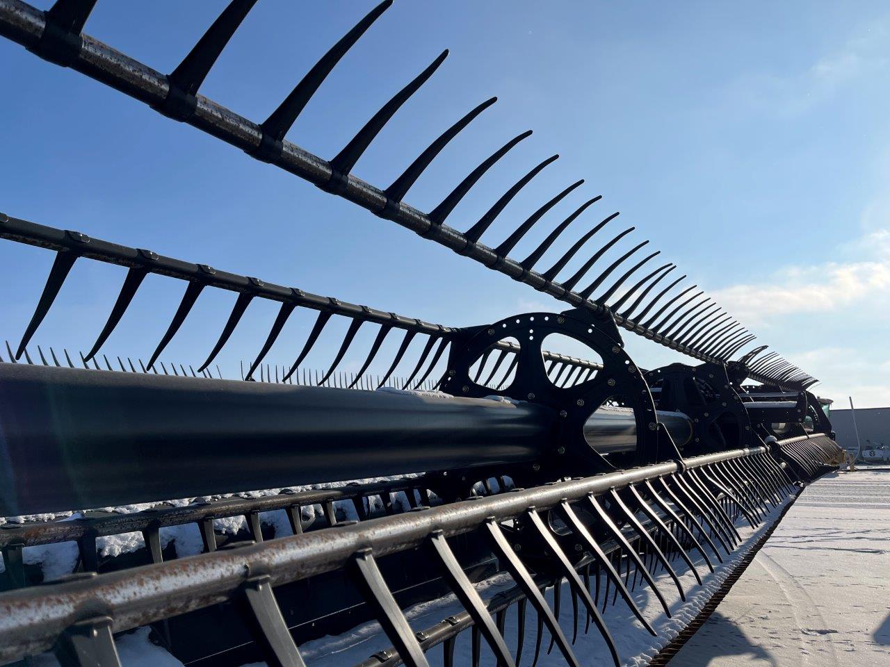 2016 MacDon FD75-35 SK CNH-21 Header Combine