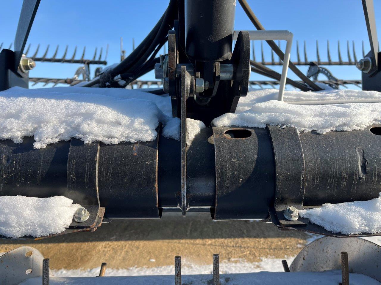 2016 MacDon FD75-35 SK CNH-21 Header Combine