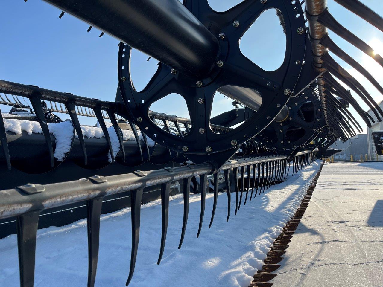 2016 MacDon FD75-35 SK CNH-21 Header Combine