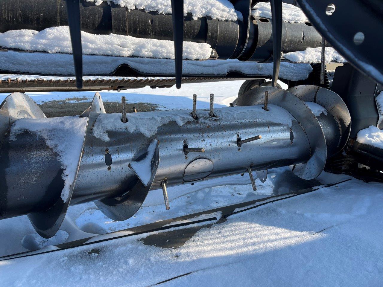 2016 MacDon FD75-35 SK CNH-21 Header Combine