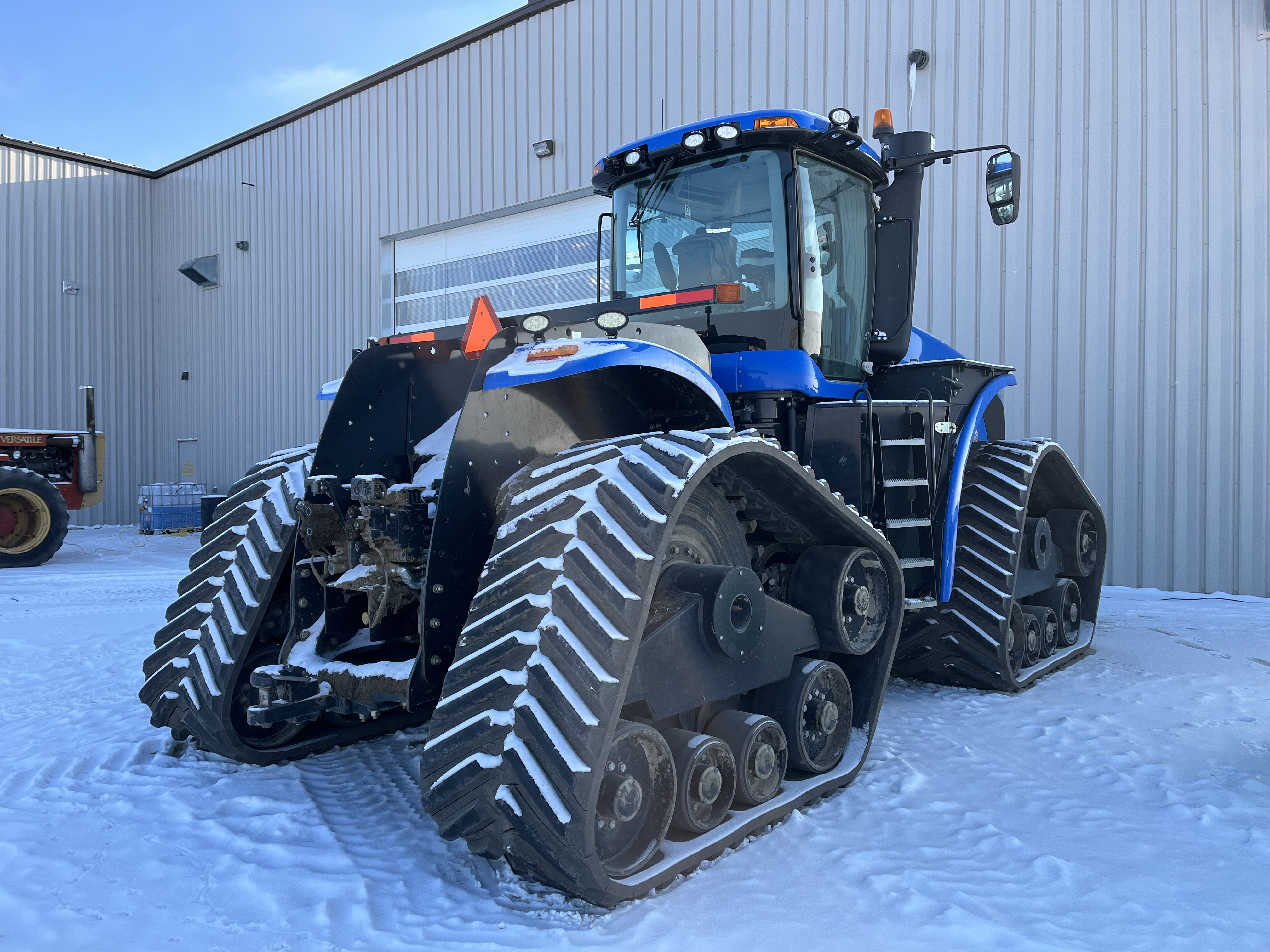 2017 New Holland T9.700 SmartTrax Tractor