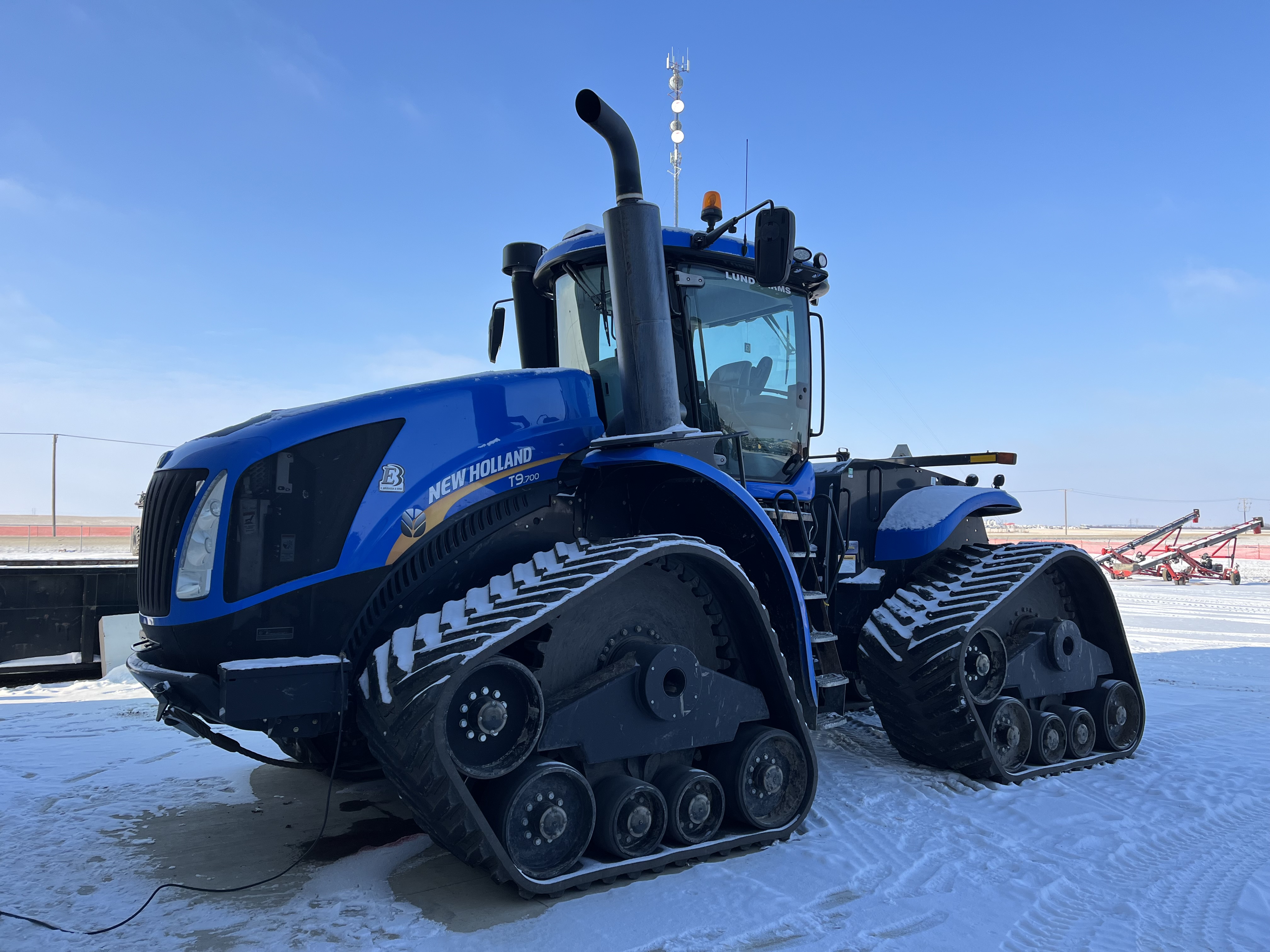 2017 New Holland T9.700 SmartTrax Tractor