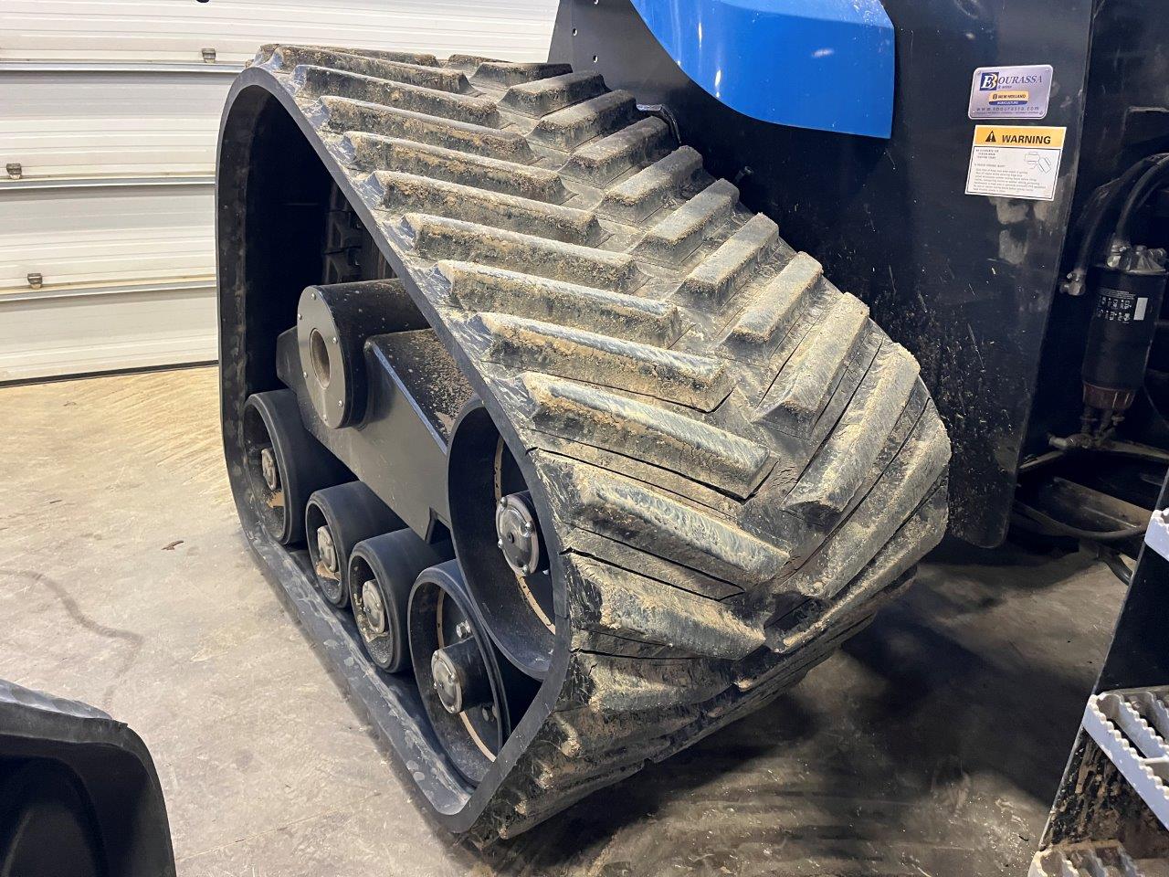 2017 New Holland T9.700 SmartTrax Tractor