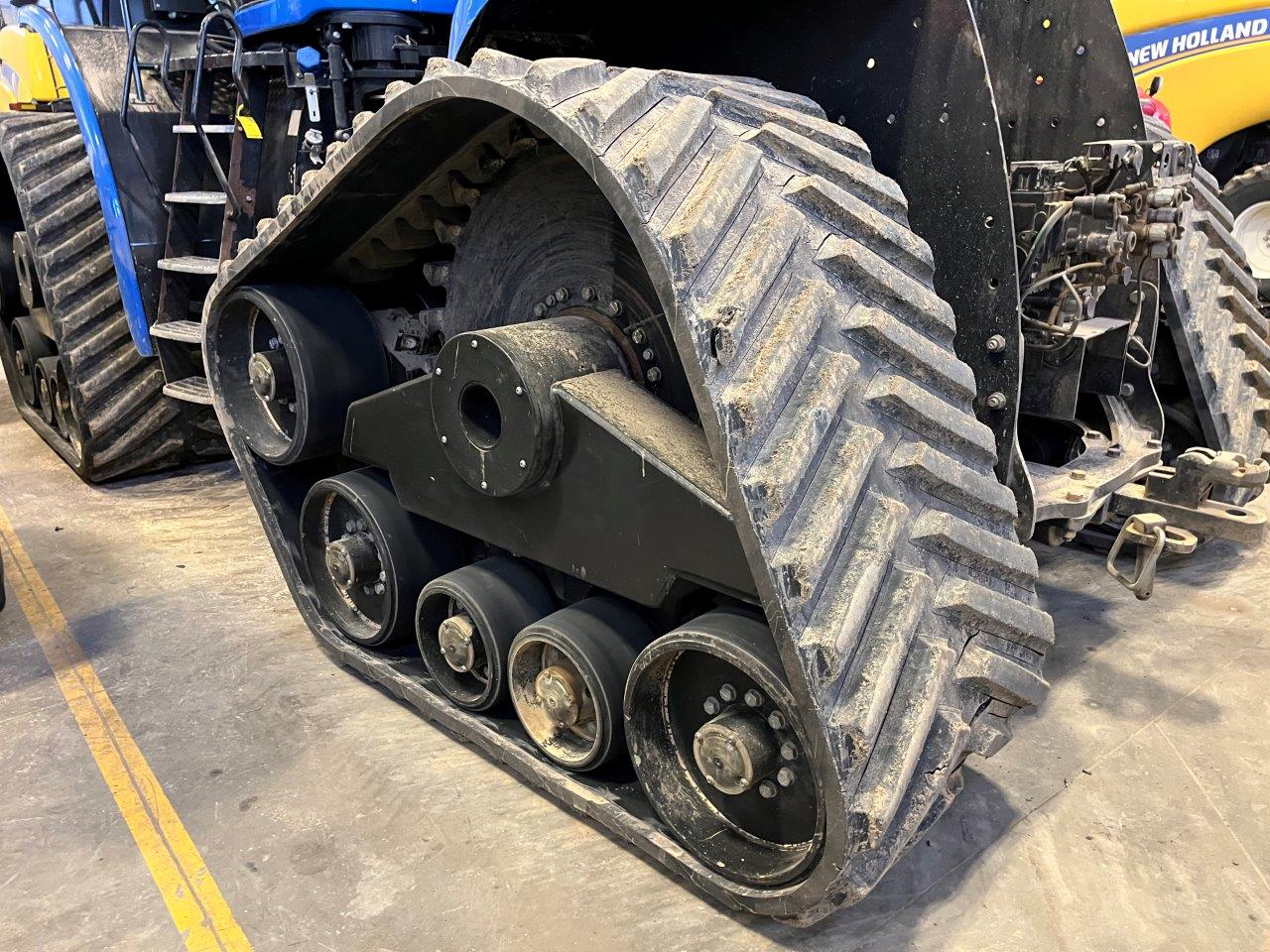 2017 New Holland T9.700 SmartTrax Tractor