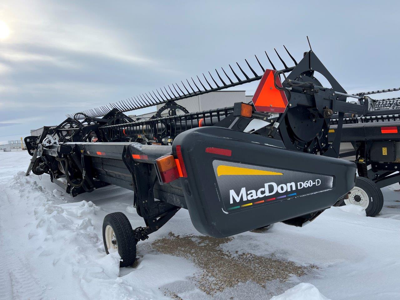 2009 MacDon D60-40 DK CNH-6 Header Draper