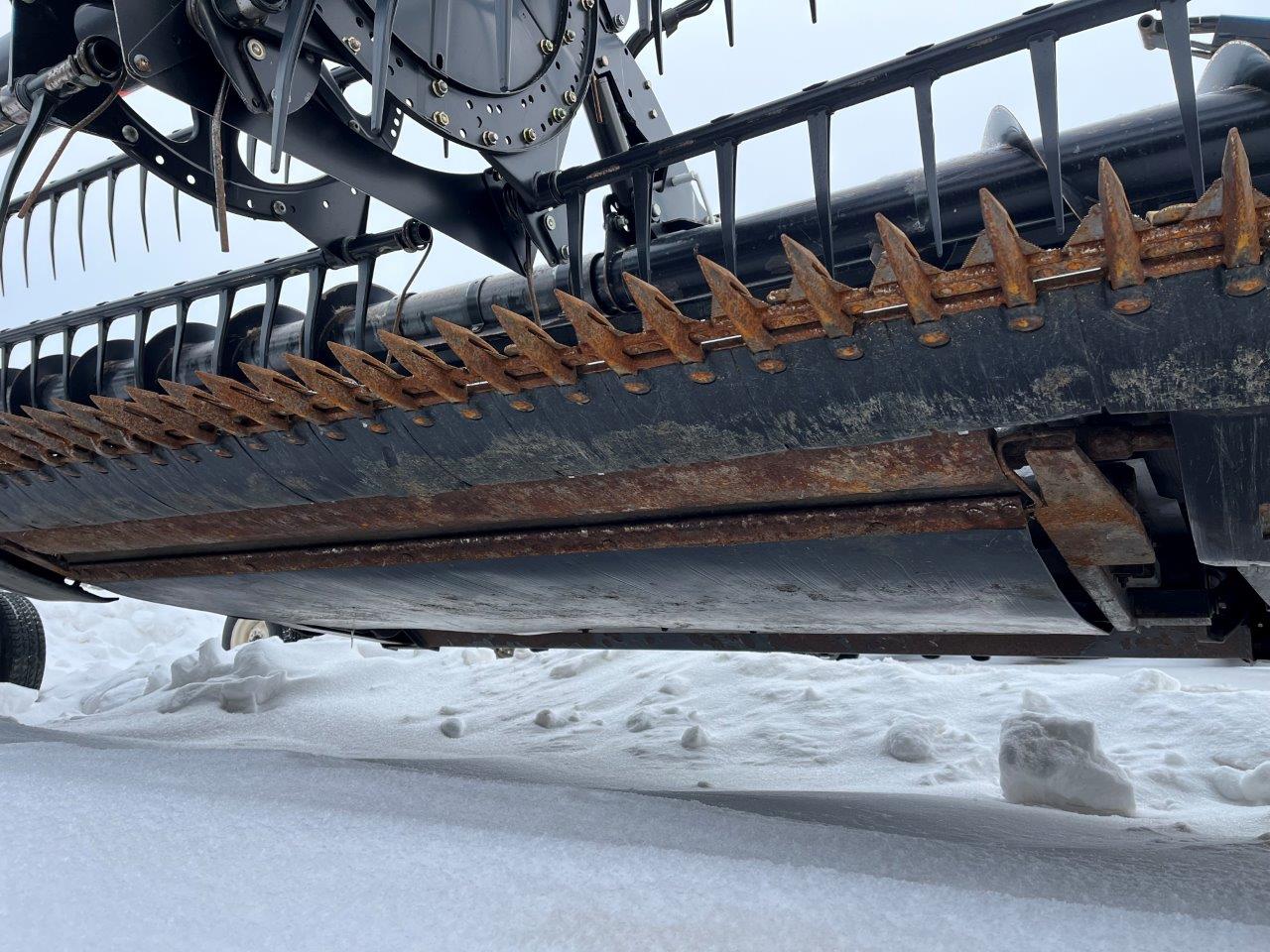 2009 MacDon D60-40 DK CNH-6 Header Draper