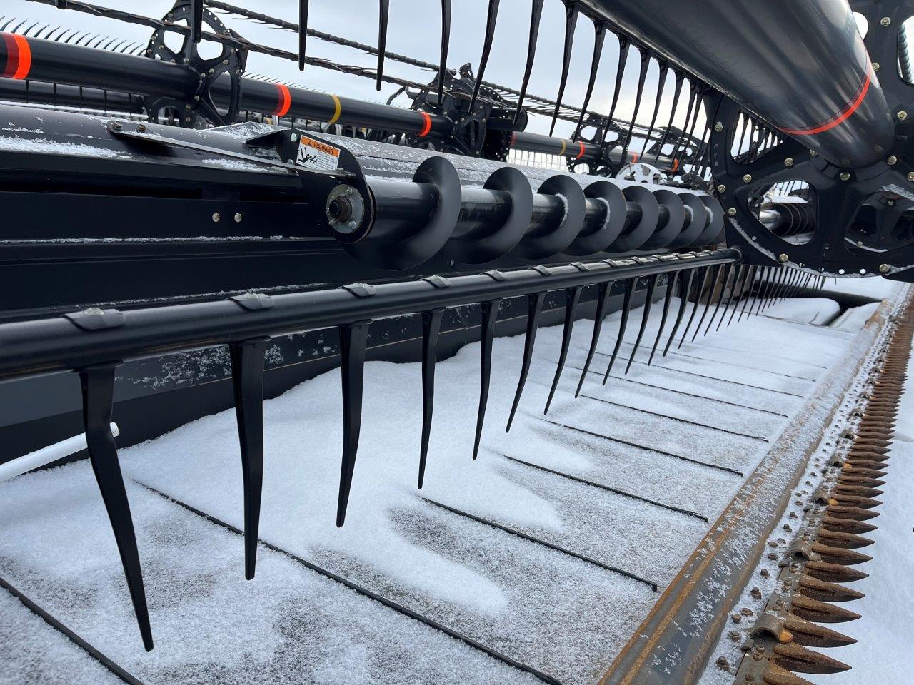 2009 MacDon D60-40 DK CNH-6 Header Draper