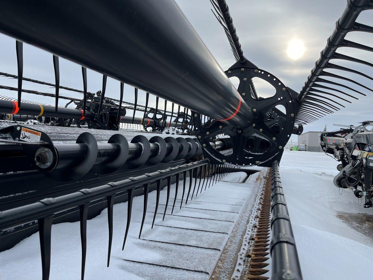 2009 MacDon D60-40 DK CNH-6 Header Draper