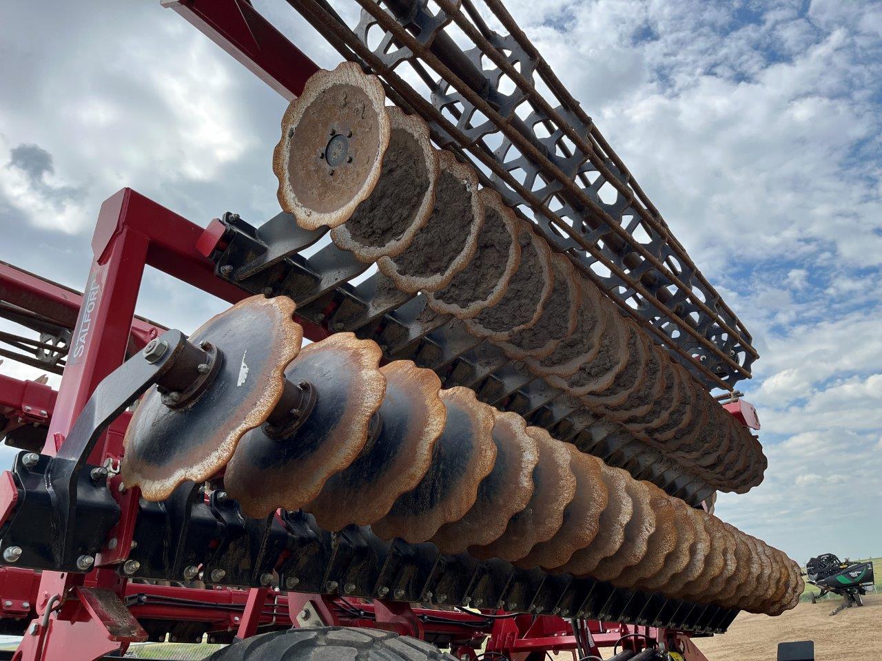 2020 Salford Halo - HSD - 40' Vertical Tillage