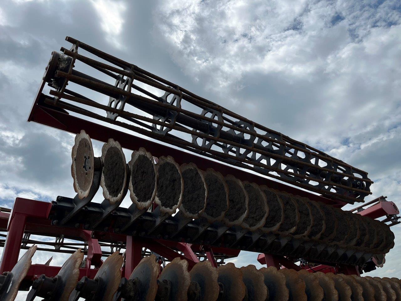 2020 Salford Halo - HSD - 40' Vertical Tillage